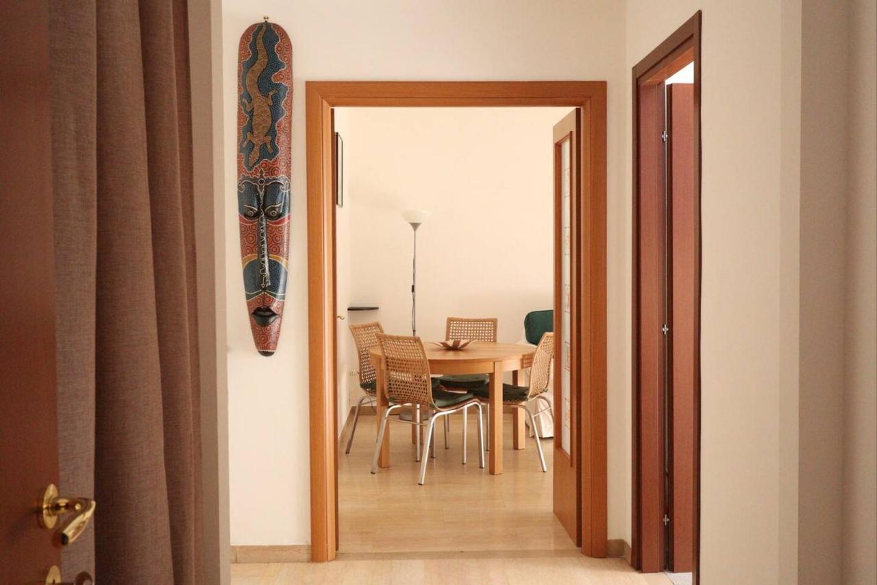 Casa Etruschi - Appartamento Con Posto Auto Livorno Exterior foto